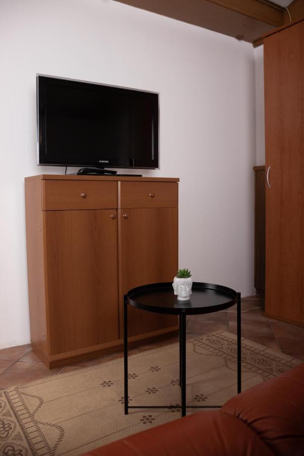 Apartma-Studio Ajdna Zirovnica Exteriör bild